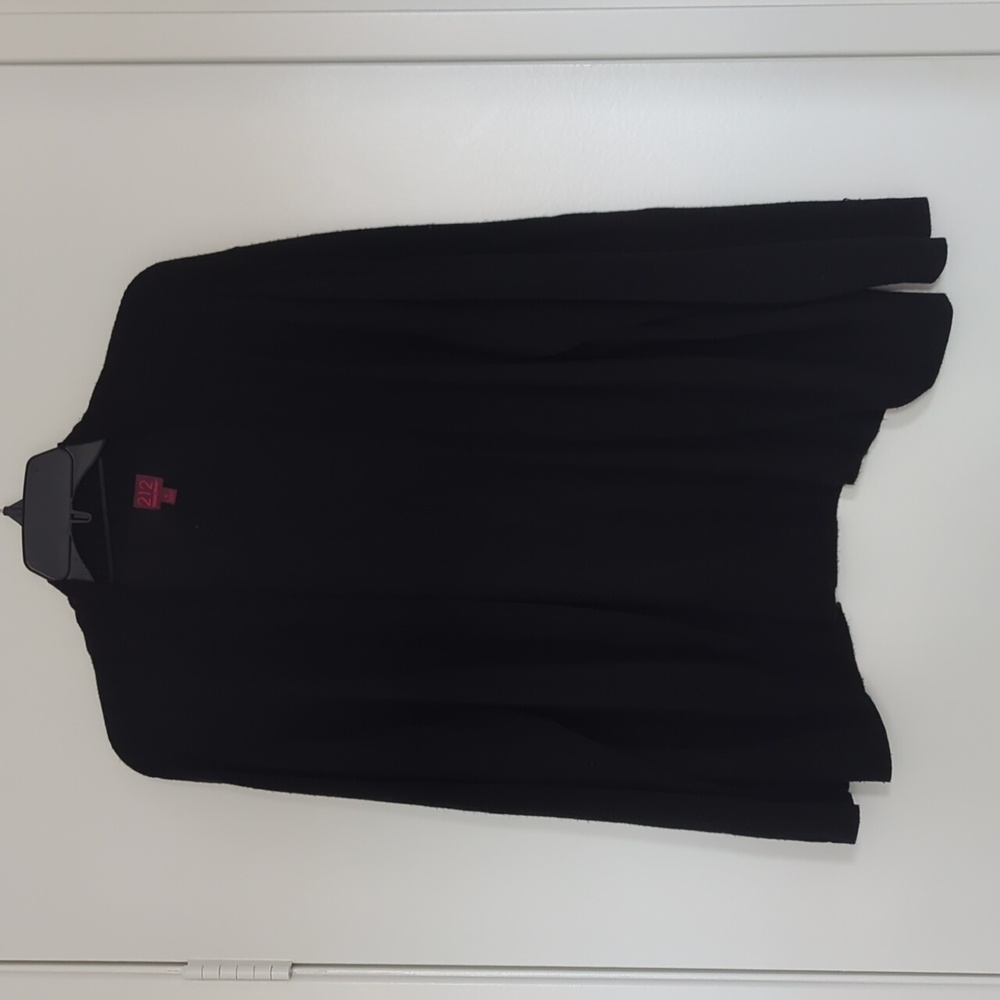 Black loose cardigan